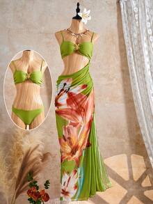 Conjunto de bikini verde con falda floral