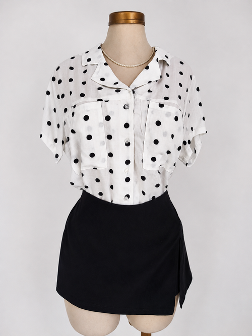 Camisa de manga corta con lunares