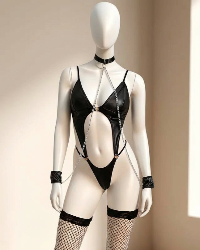 Body teddy PU con abertura con gargantilla con medias