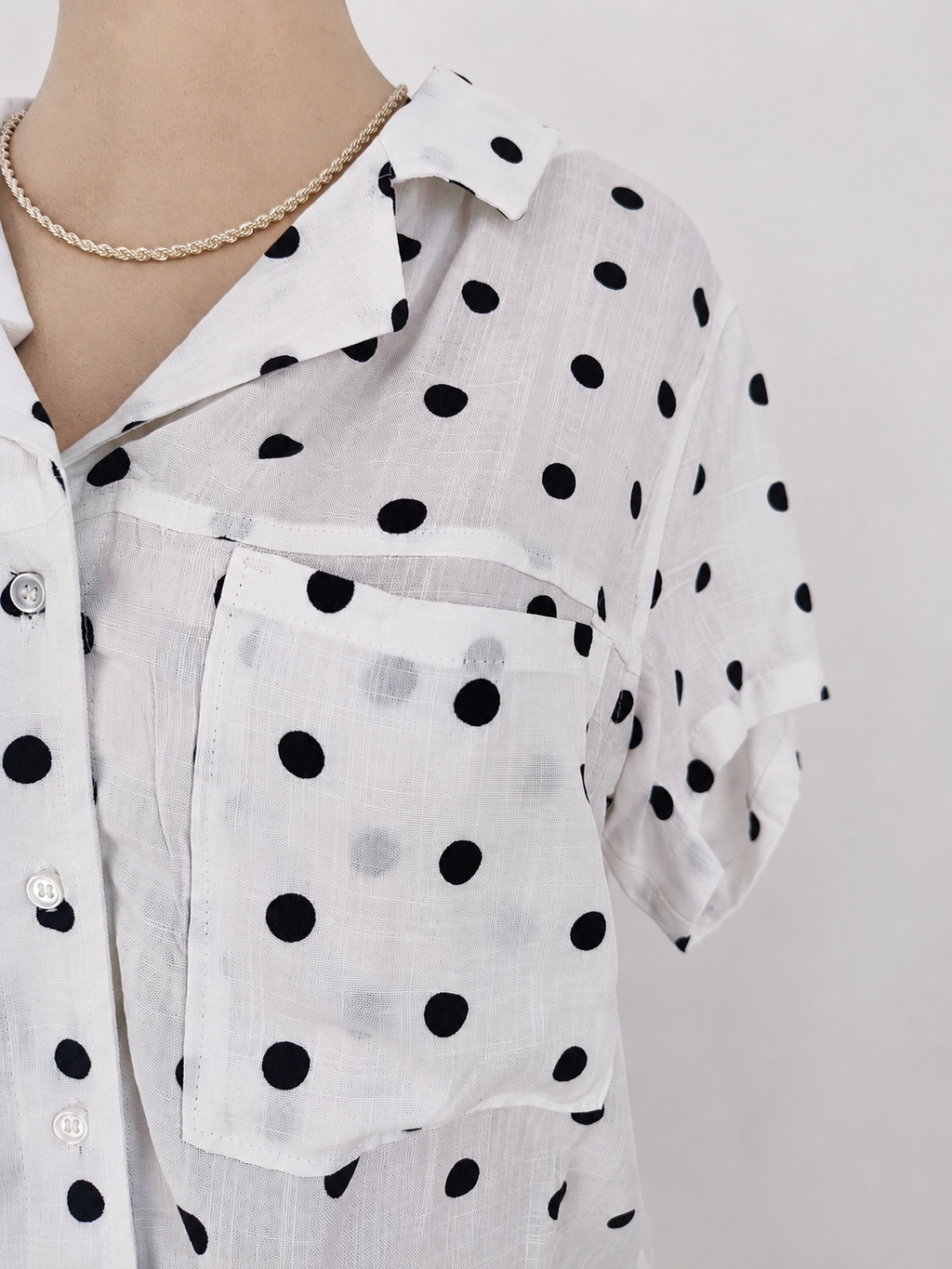 Camisa de manga corta con lunares - imagen 3