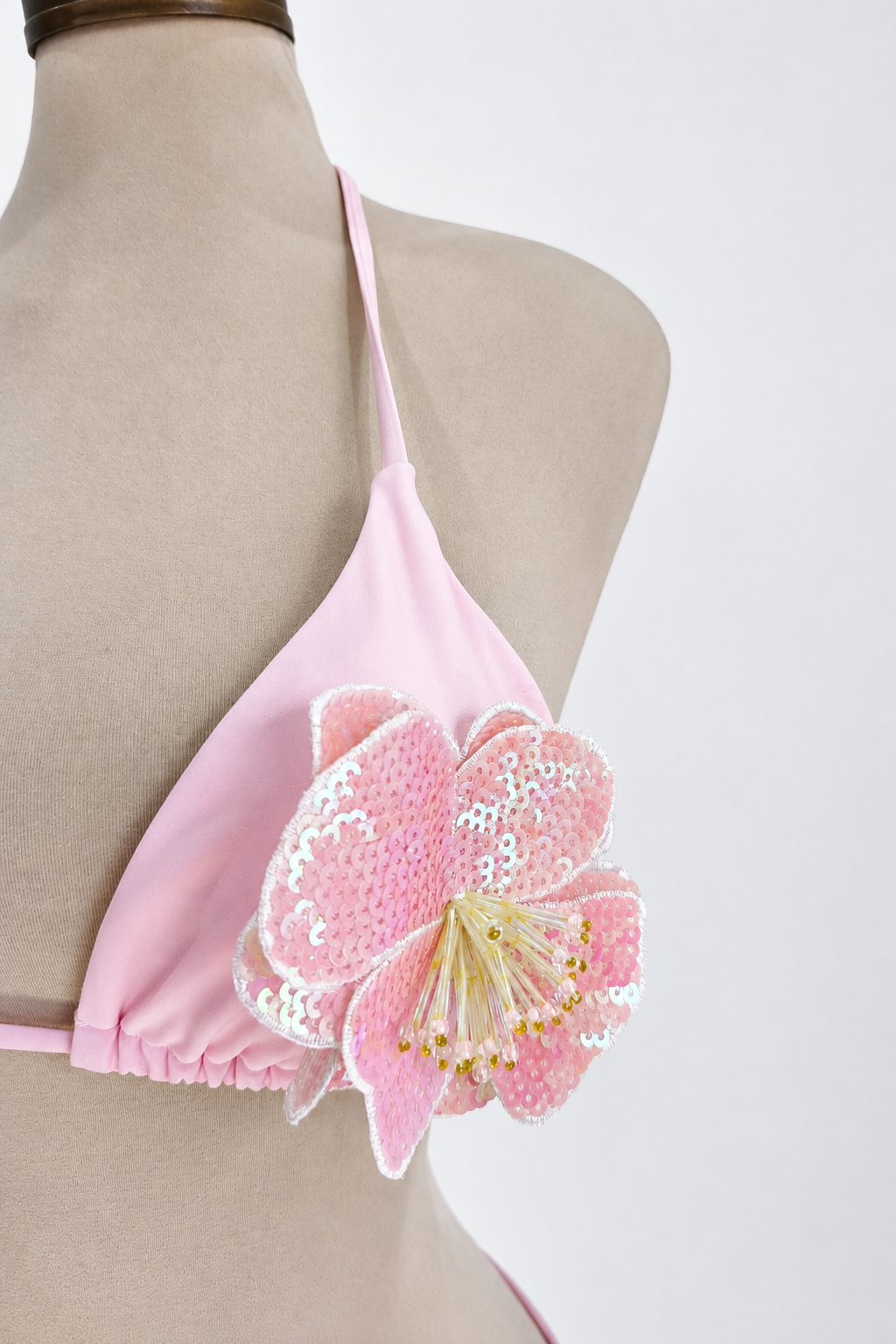 Conjunto de bikini FLORA de 2 piezas, tela brillante con decoración floral - imagen 4