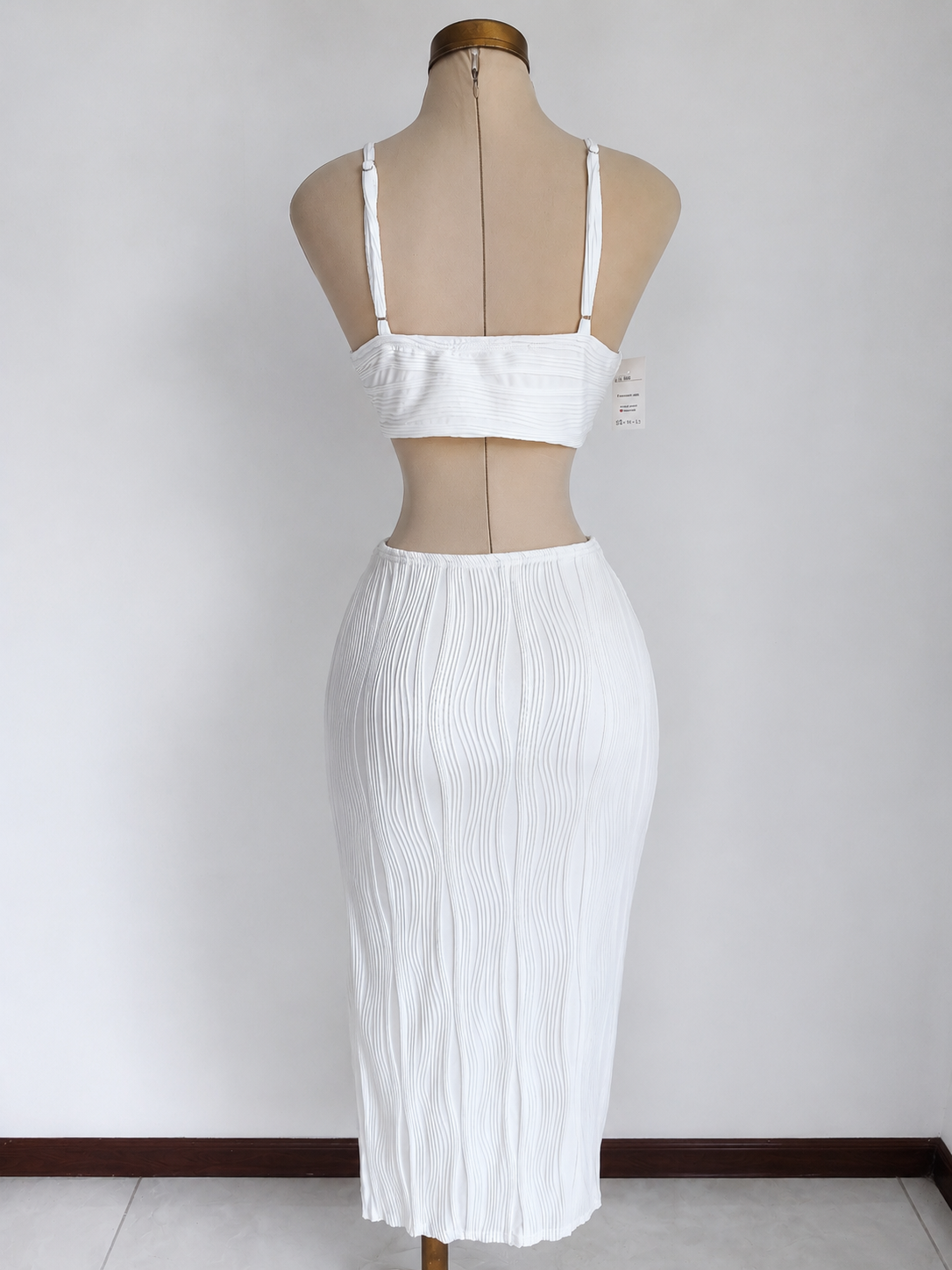 Vestido blanco para playa, con detalle de estrella - imagen 2