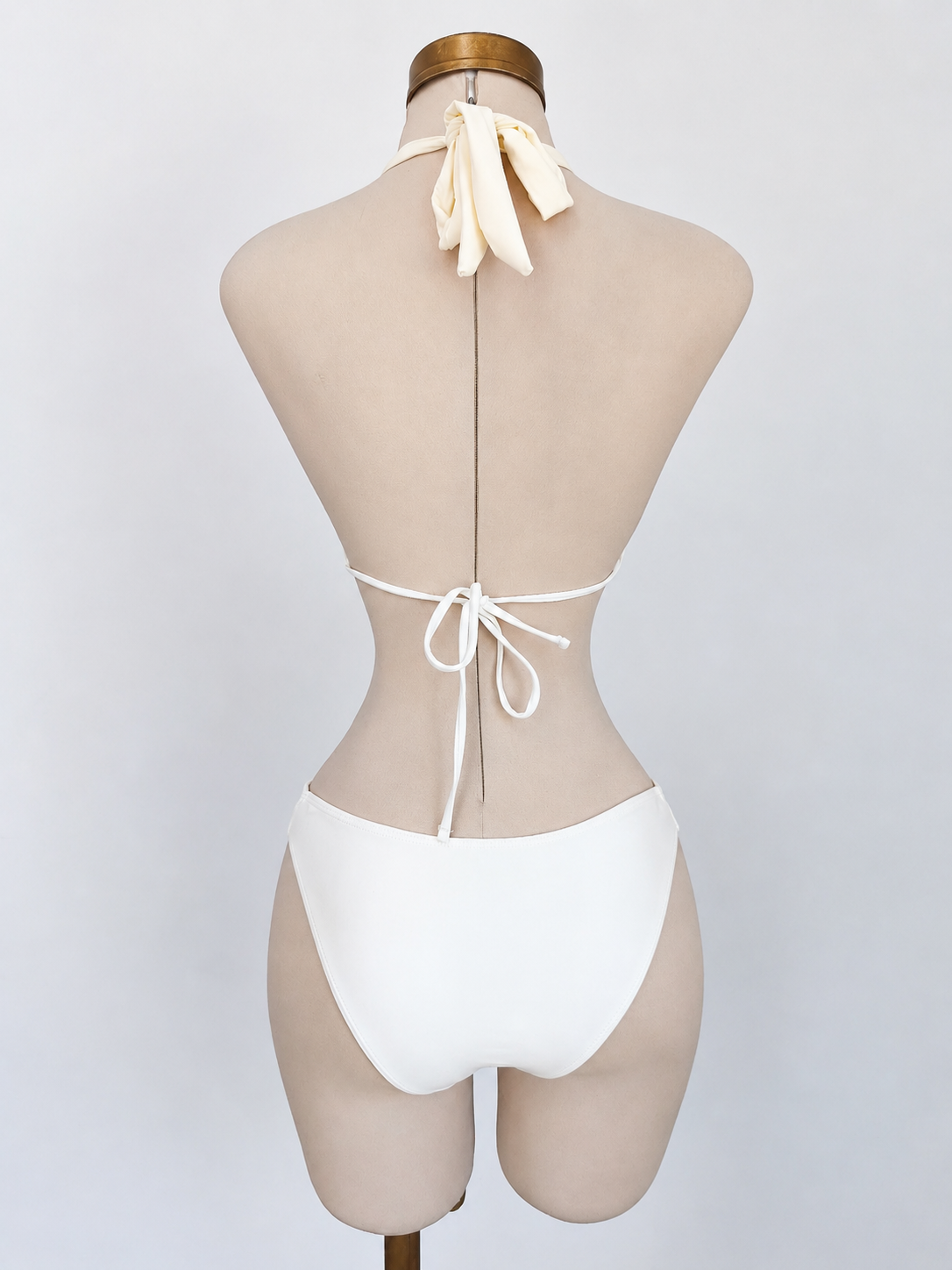 Traje de baño de 1 pieza color beige, con aplicaciones - imagen 2