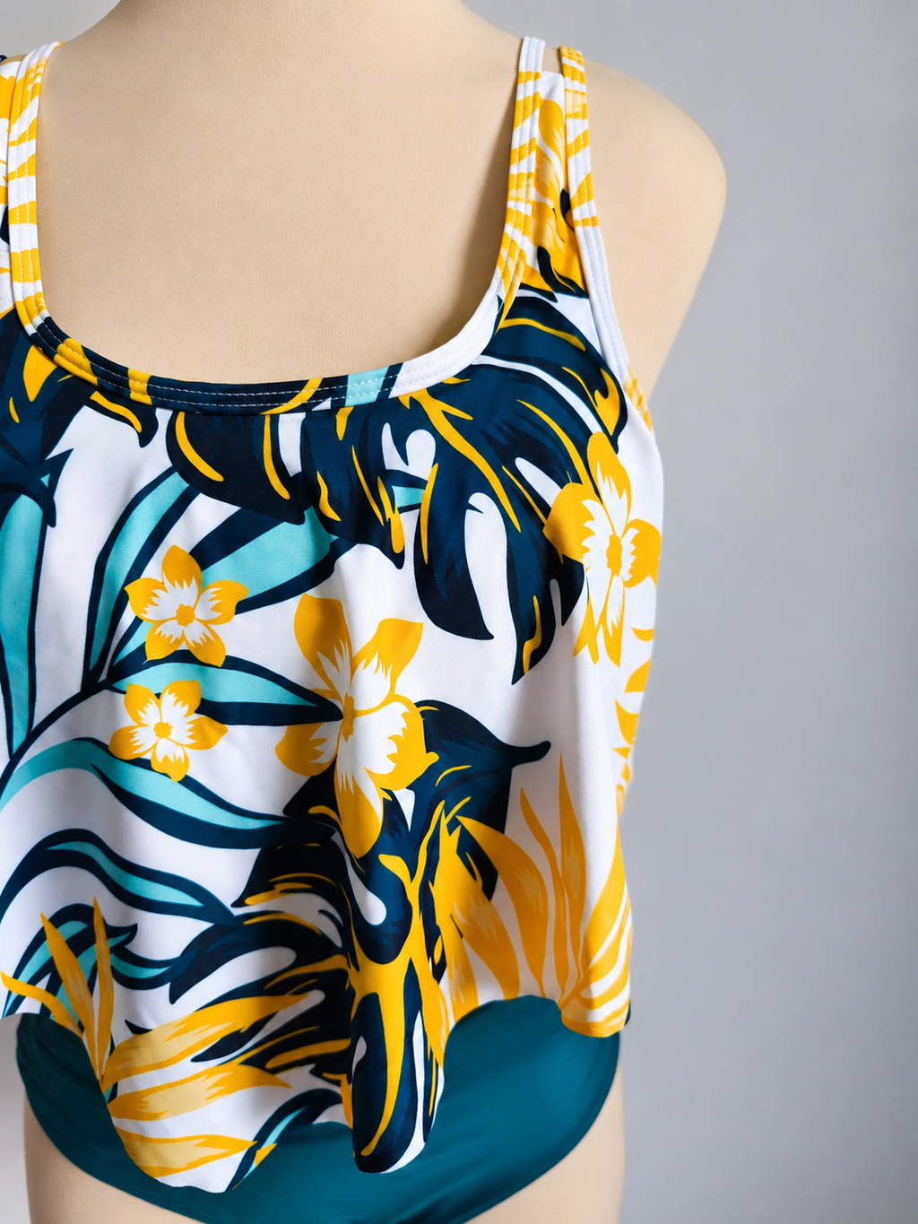 Traje de baño con estampado tropical fruncido talle alto - imagen 4