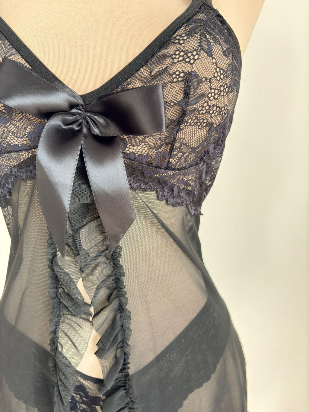 Conjunto de lencería con vestido estilo babydoll - imagen 3