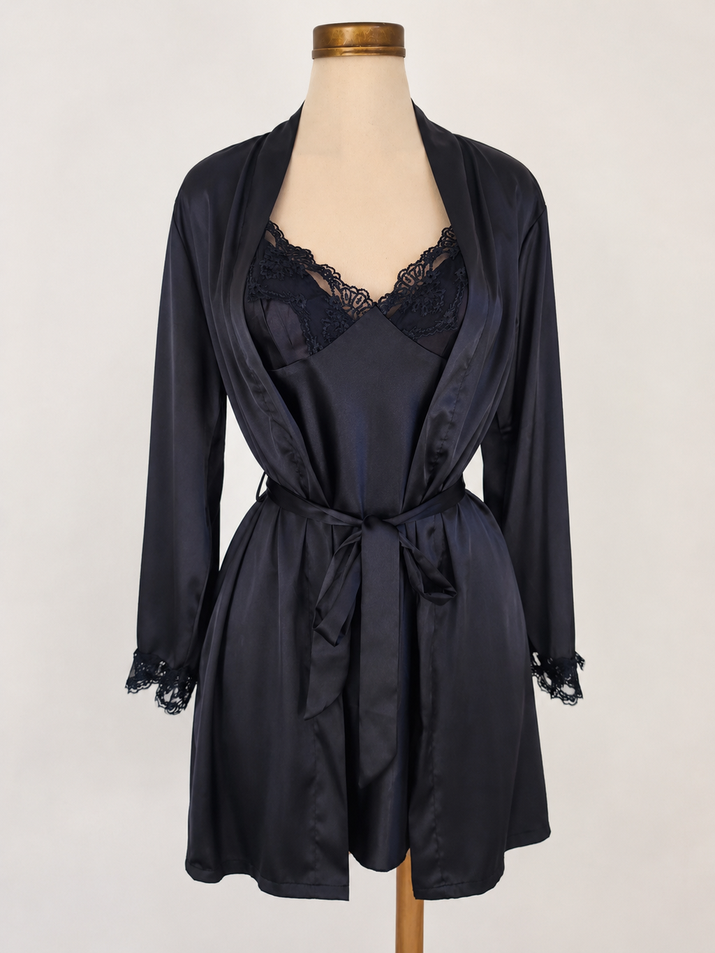 Conjunto de pijama liso con parches de encaje