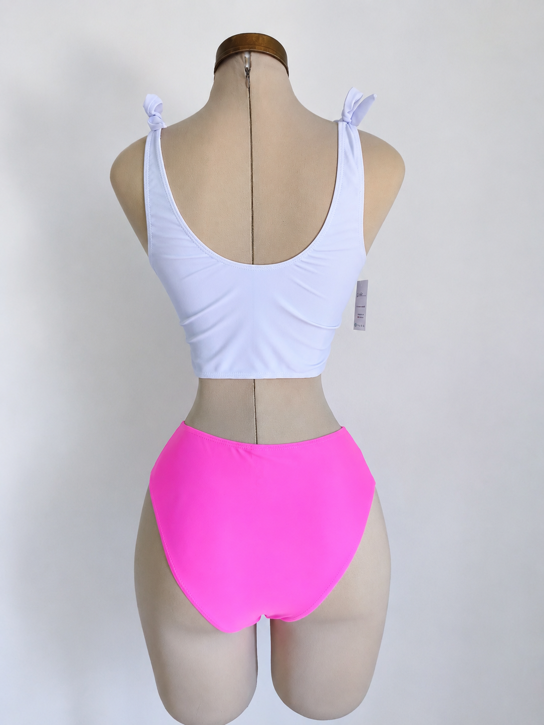 Traje de baño de 2 piezas con estampado en top, color blanco y rosado - imagen 2