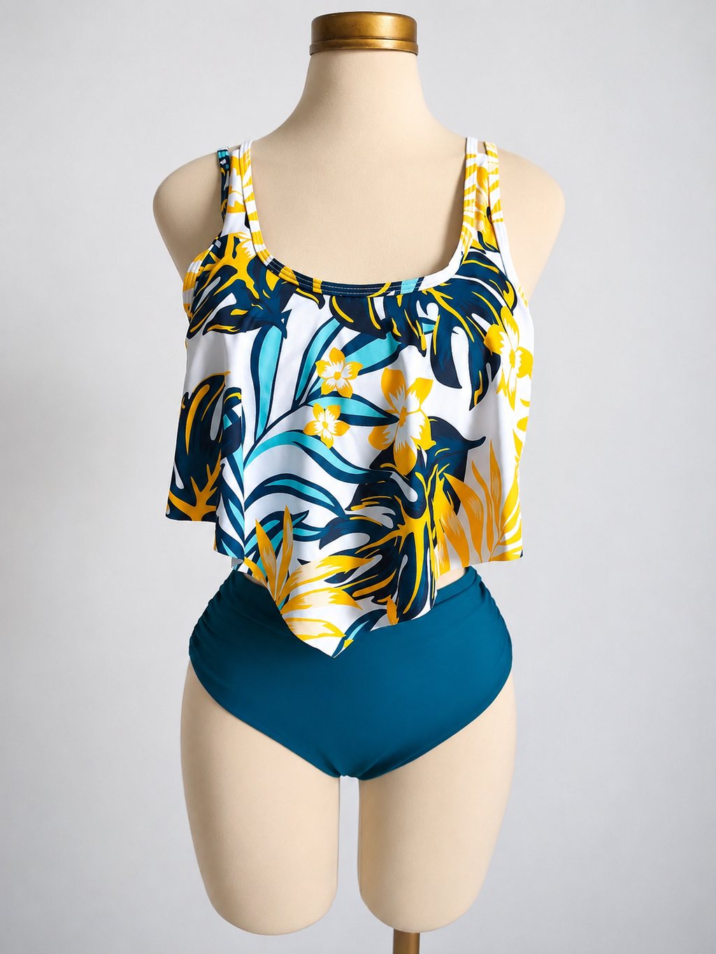 Traje de baño con estampado tropical fruncido talle alto