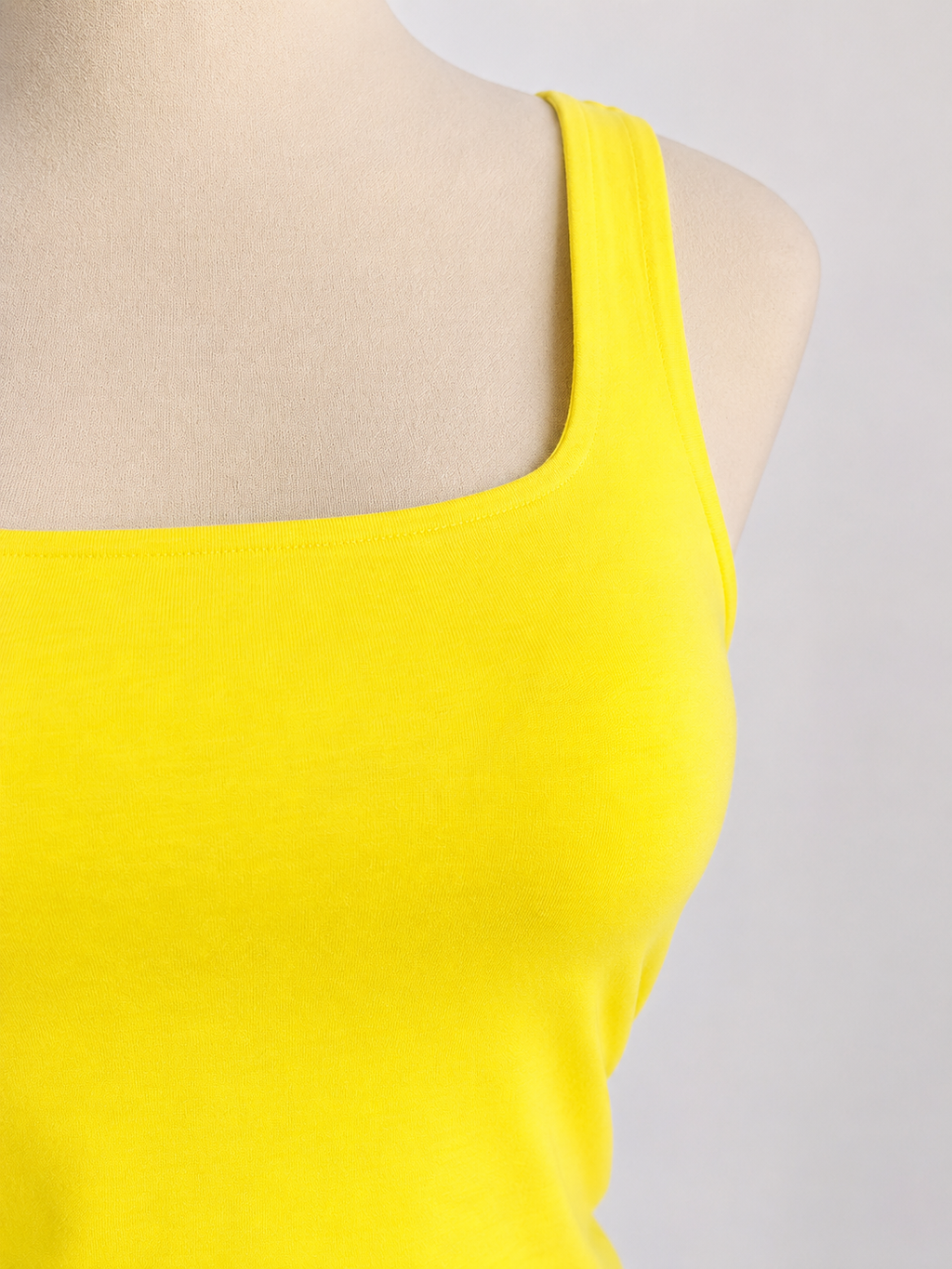 Camiseta amarilla sin mangas de cuello cuadrado de doble capa de punto - imagen 3