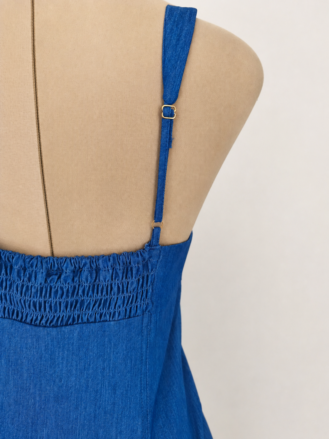 Vestido midi con botones delanteros - imagen 4