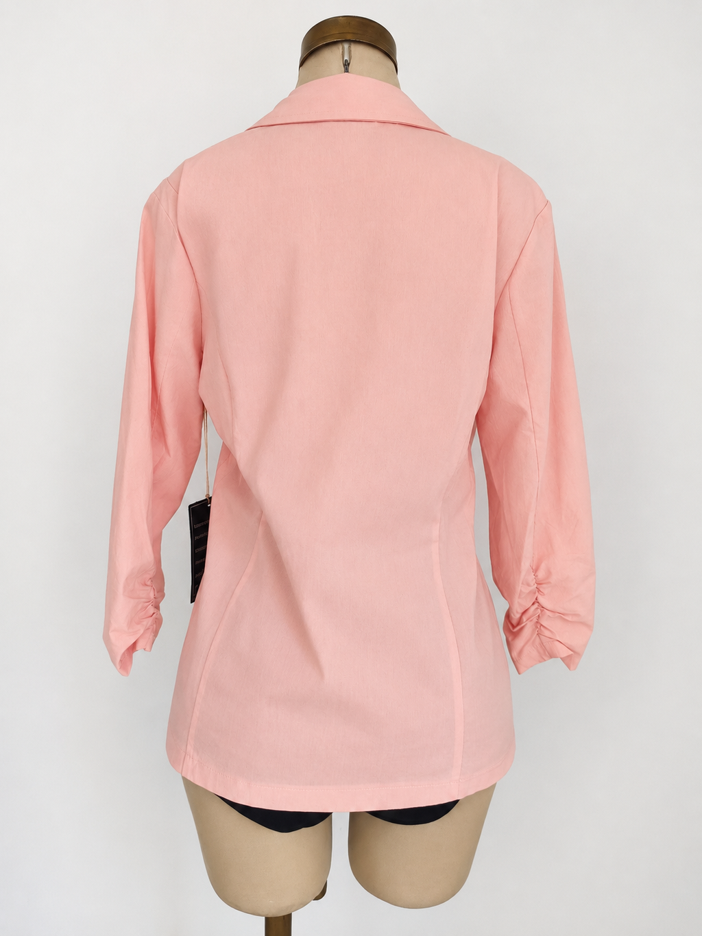 Blazer rosa de lino con mangas fruncidas - imagen 2