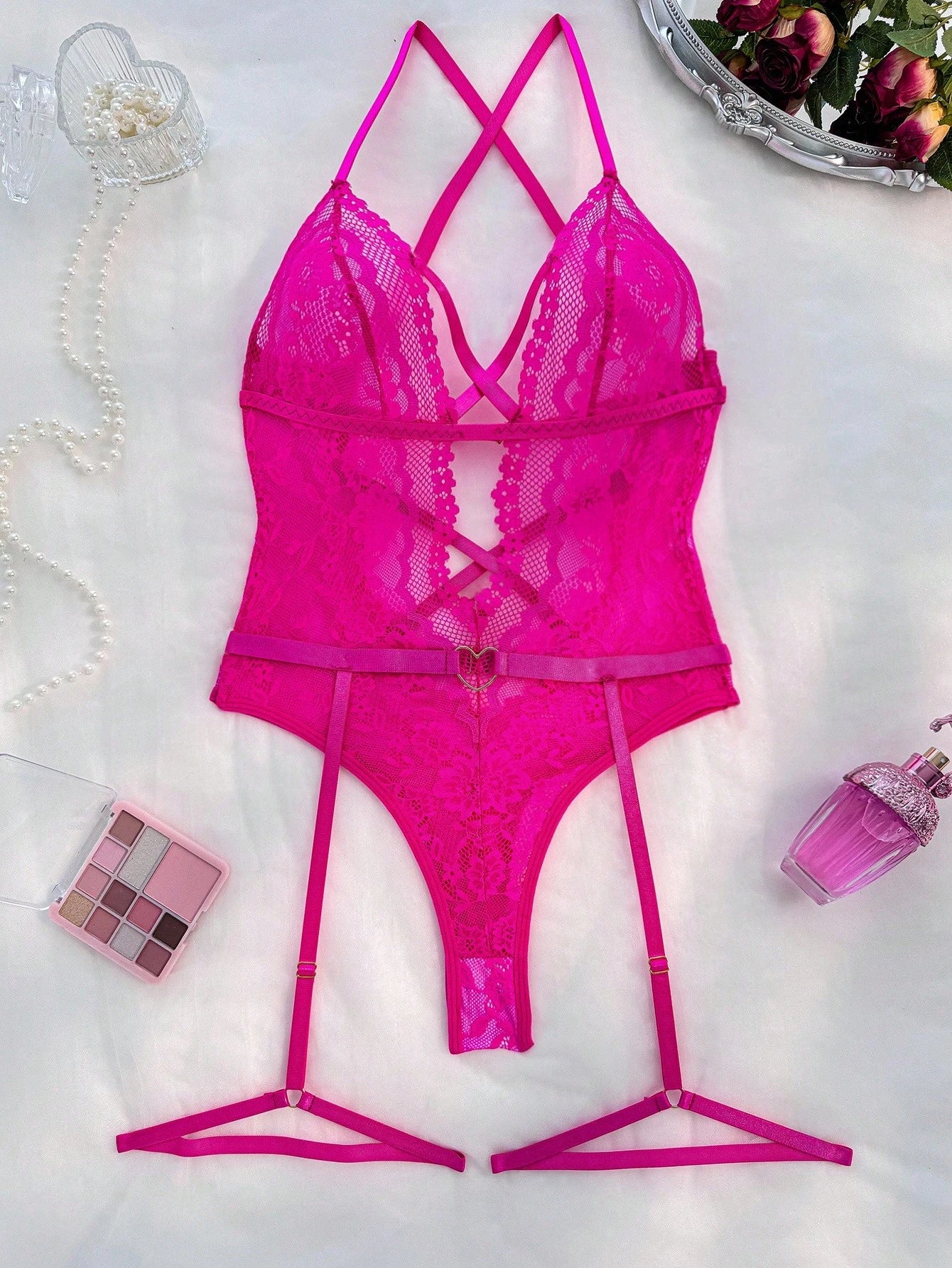 Conjunto de body de encaje y ligueros - imagen 4