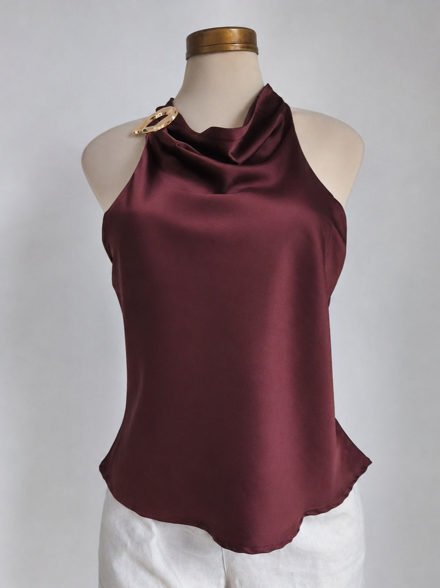 Blusa de satén con cuello halter