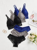 Conjunto de sostén y tanga de encaje