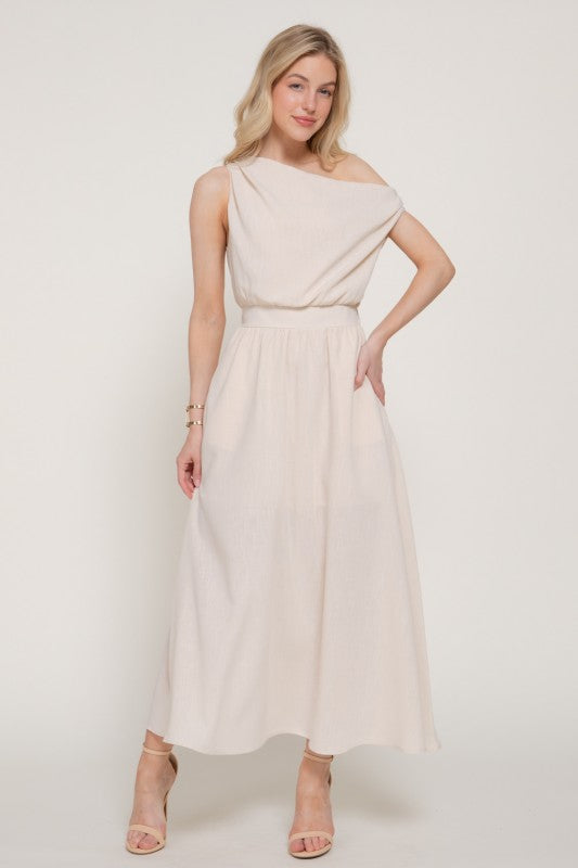 Vestido de corte A con escote asimétrico - imagen 4