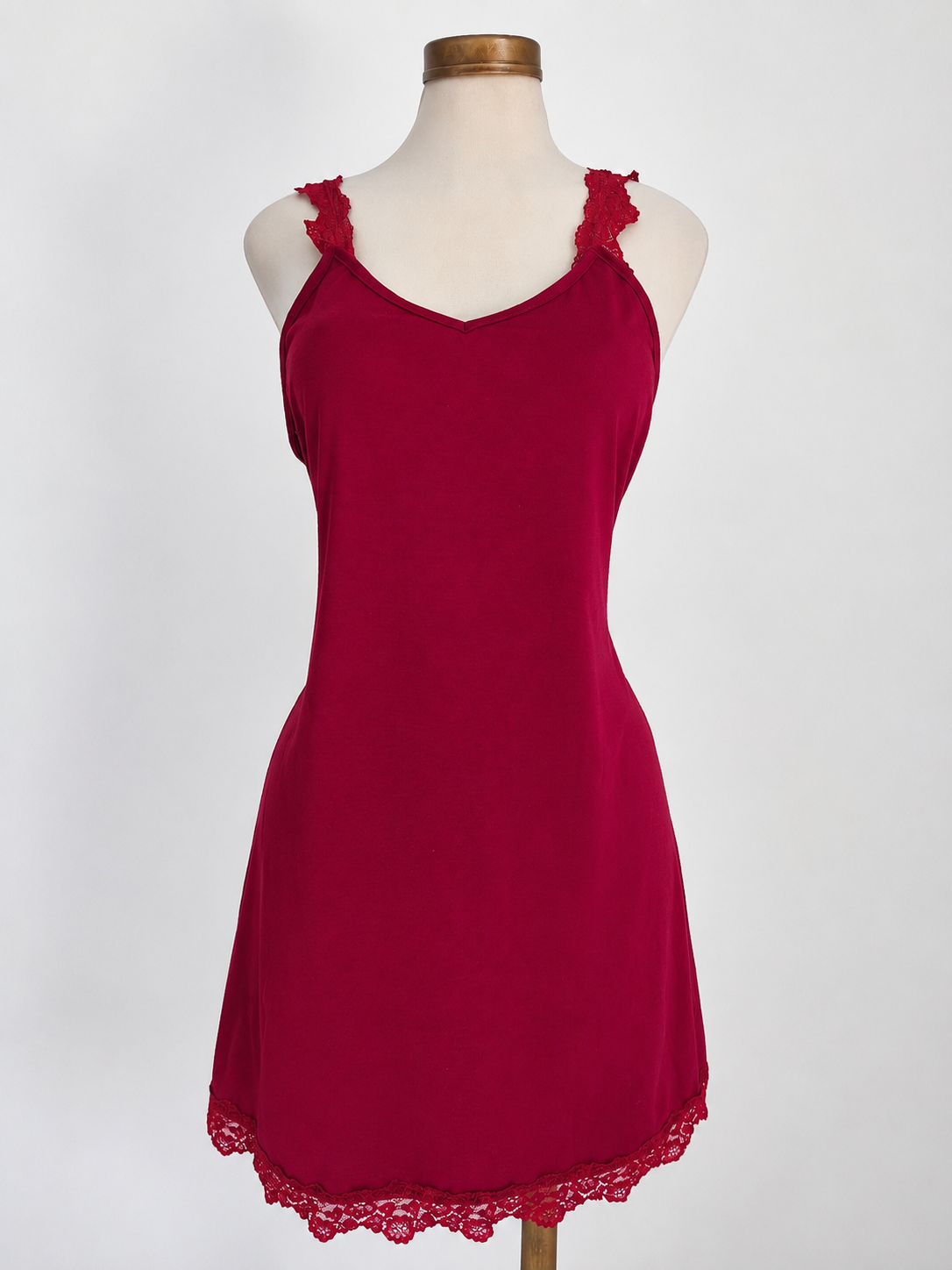 Camisón liso con parches de encaje
