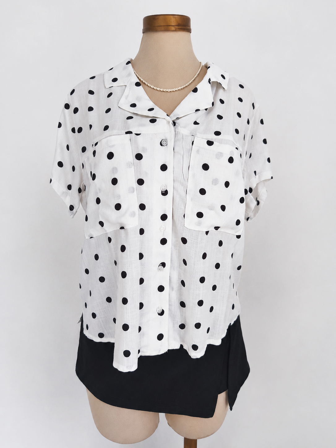 Camisa de manga corta con lunares - imagen 4