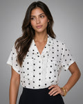 Camisa de manga corta con lunares