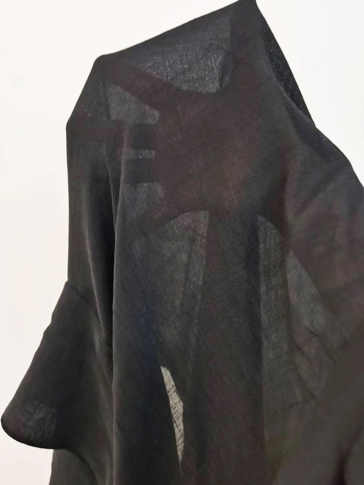 Kimono Playero Negro de Manga Larga