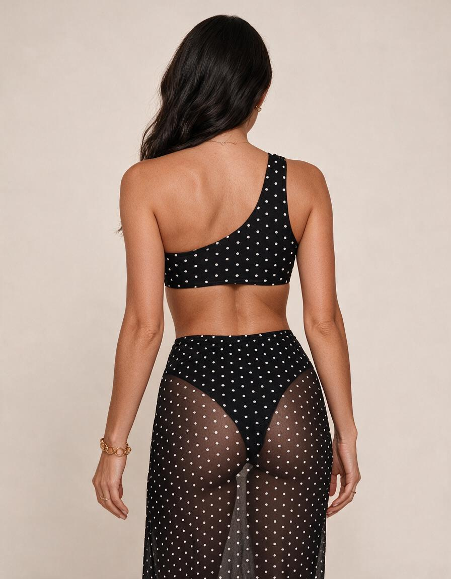 Conjunto de baño de un hombro con falda